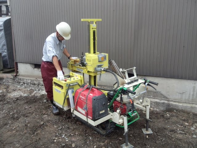 ～バイクガレージのあるいえ。～地盤調査始まりました。