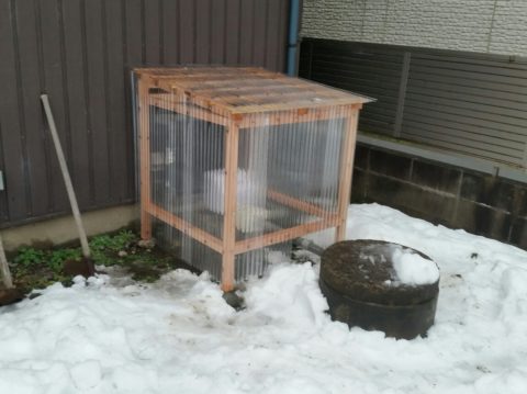 井戸のポンプ小屋制作♪