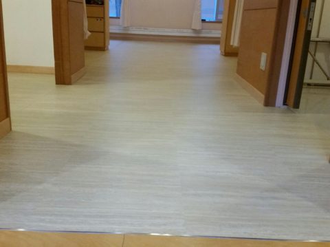 床の改装させて頂きました♪