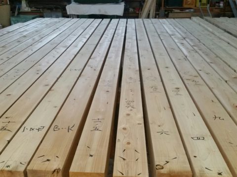 土台の墨付け作業♪