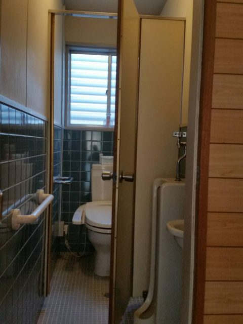 トイレのリフォーム作業♪