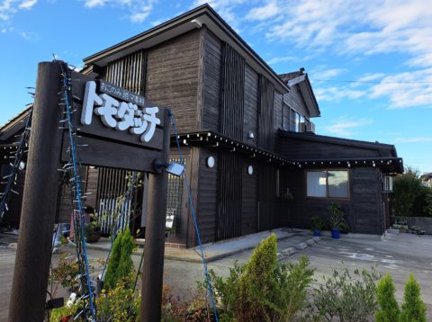 外壁リフォーム工事、完成しました♪