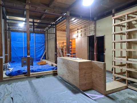 「魚津のカフェ」下地、造作作業♪
