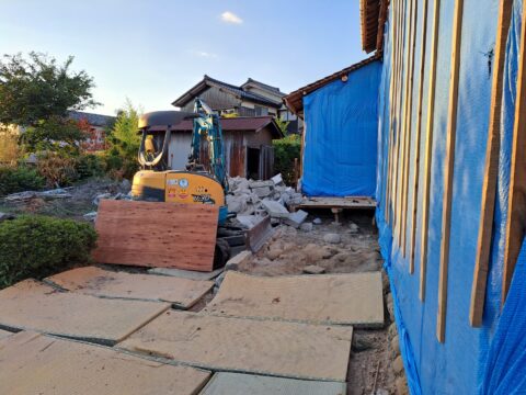 古民家リフォーム　解体作業♪