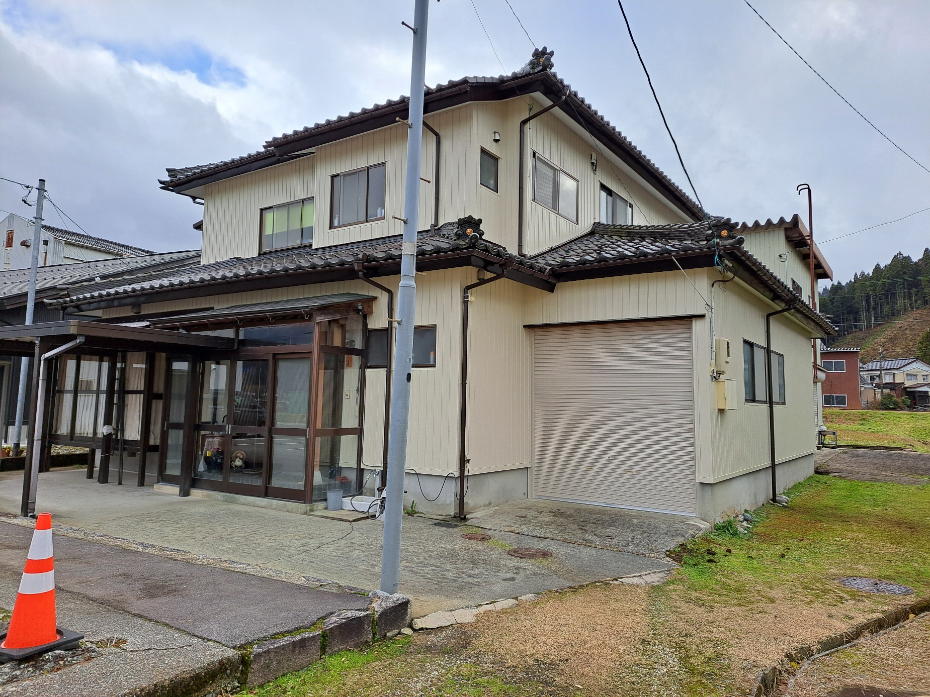 宇奈月の外壁工事④ 完成いたしました。