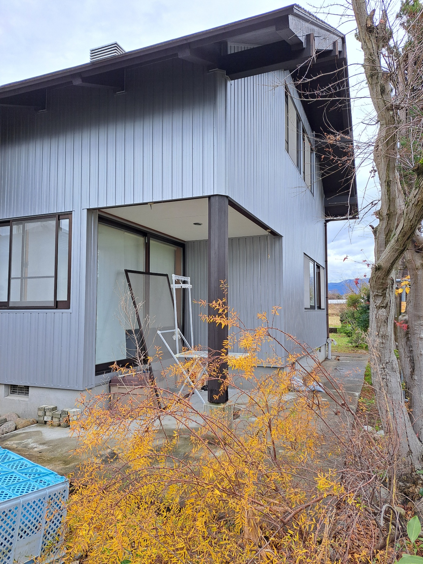 魚津の外壁工事④ 完成いたしました。